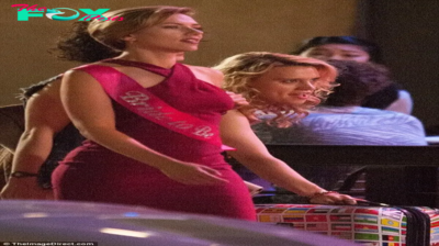 dq ‘Bride To Be’ Scarlett Johansson films scenes for dark comedy Rock The Body with co-star Kate McKinnon in LA