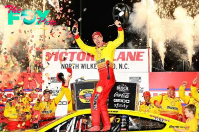 NASCAR All-Star Race: Joey Logano runs away with $1 million win