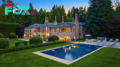 b83.”Seattle’s Most Expensive Mansion in History is Back on the Market — Now $15M Cheaper. The Luxurious Home, Once Owned by Telecoms Magnate Bruce McCaw and Previously by Saxophonist Kenny G”