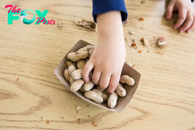 Giving Your Young Kids Peanuts Could Cut Their Allergy Risk