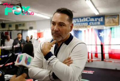 Oscar De La Hoya defends Deontay Wilder from critics: “It’s been thrilling watching you”