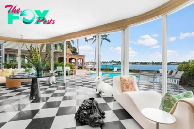 B83.Bob Vila, renowned as America’s Favorite Handyman, is seeking $52.9 million for his waterfront residence in Florida, showcasing a masterful blend of craftsmanship and luxury in every corner.