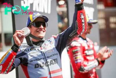Hamilton backs Marquez's &quot;awesome&quot; Ducati MotoGP move