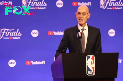 What message of support did NBA commissioner Adam Silver give to Caitlin Clark?