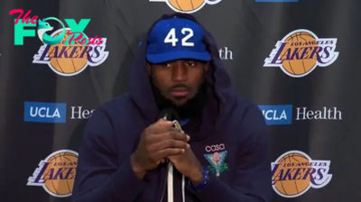 LeBron James Suddenly Unfollows 3 NBA Stars On Social Media