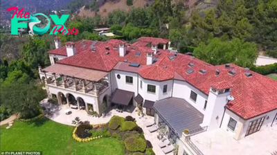 B83.Robbie Williams profited when he sold his massive Beverly Hills mansion with 10 bedrooms and 22 bathrooms to rapper Drake for ‘$50 million’ after seven years of buying it for $32 million.