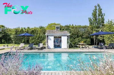 B83.Drew Barrymore is selling a converted 1920s barn in the Hamptons for $8.45 million.