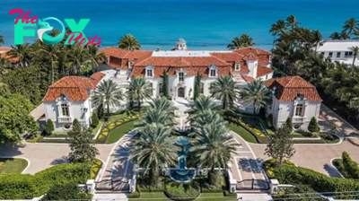 B83.A lavish Palm Beach mansion, constructed just six years ago and purchased for $110 million last year by the Estée Lauder boss, will be torn down and replaced with a new property.