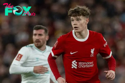 5 clubs are interested in Liverpool midfielder – youngsters face transfer choice