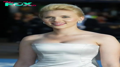 4t.Scarlett Johansson shined on the red carpet of The Island Premiere, making many people fascinated