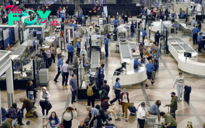 Widespread technology outage disrupts hundreds of flights at Denver airport, law enforcement systems