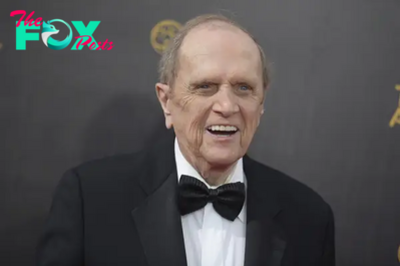 Comedian Bob Newhart, Deadpan Master of Sitcoms and Telephone Monologues, Dies at 94