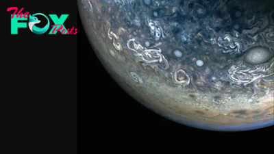 Jupiter's surreal clouds swirl in new van Gogh-esque view from NASA's Juno probe