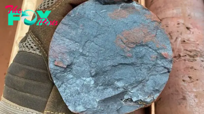 World's largest iron ore deposits formed over 1 billion years ago in supercontinent breakup