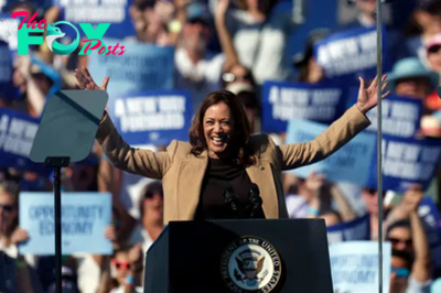 Don’t Underestimate Kamala Harris’ Good Vibes Only Campaign