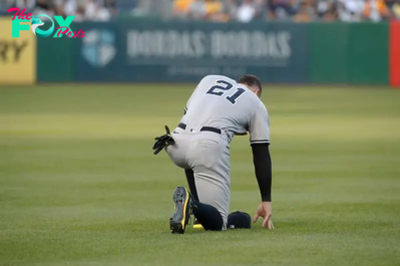 Why are MLB players wearing No. 21 on their jerseys today, Sept. 15?