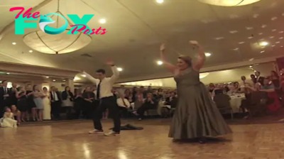 “Guests Are Stunned, The Groom’s Mom Is Enjoying Her Time”: The Video That Definitely Worth Watching!