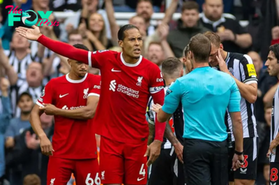 Referee who left Virgil van Dijk furious appointed for Liverpool vs. Chelsea