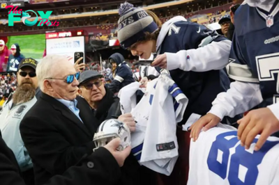 What did Jerry Jones say about his outburst with radio hosts?