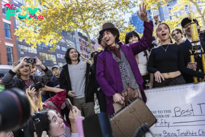 Police Break Up Chalamet Look-Alike Contest That Drew Large Crowd and the Real Timothée