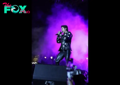 WATCH: Ali Zafar shines at Riyadh season with record-breaking concert | The Express Tribune