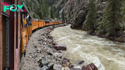 10 of the Most Scenic Train Rides Across America