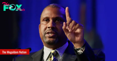 Tavis Smiley: Black American Men Must Hold Candidates Accountable