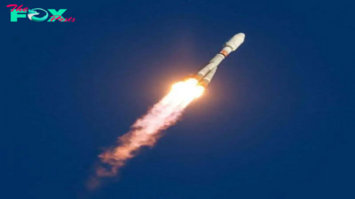 Russia sends 55 satellites into orbit, including two from Iran | The Express Tribune