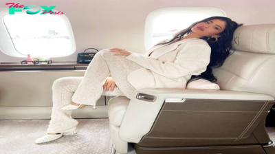 Take a Tour Inside Kylie Jenner’s $80 Million Luxury Private Jet.Linh