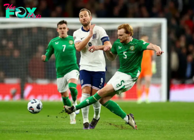 Viral Moment: Celtic Star Liam Scales Floors Harry Kane