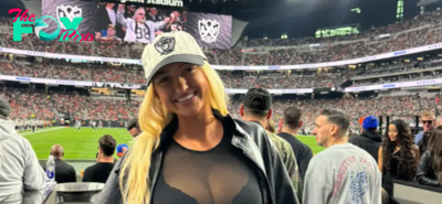 Sydney Thomas Suffers Wardrobe Malfunction During Raiders Game