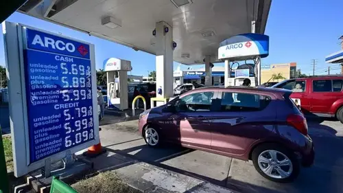 Rising gas prices could shape the midterms: Here's where fuel costs stand in key states.