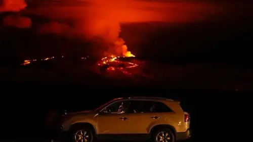 Molten lava on Hawaii's Big Island could block main highway