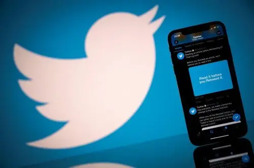 Twitter backtracks on requiring users to log in to view tweets