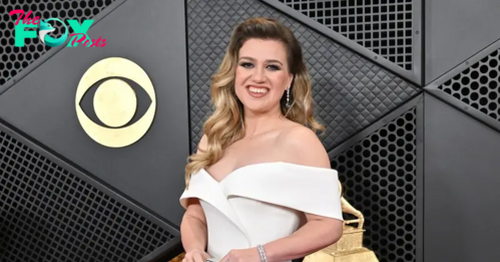 How Kelly Clarkson Lost 50 Lbs During Her ‘New Chapter’ After Nasty Brandon Blackstock Divorce