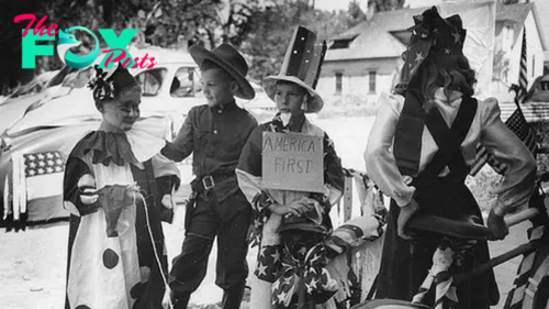 dq 18 Fascinating Vintage Photographs Depicting Fourth of July Celebrations from Years Past