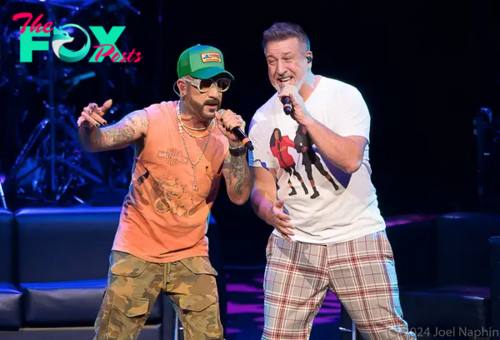 PHOTO GALLERY: Joey Fatone (NSYNC) and AJ McLean (Backstreet Boys) – OLG Stage At Fallsview On line casino – Niagara Falls, Ontario – Could 30, 2024