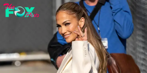 ‘She Really Needs New Pants’: Users Discuss Jennifer Lopez’s ‘Dirty’ Jeans on an Outing with Daughter Emme