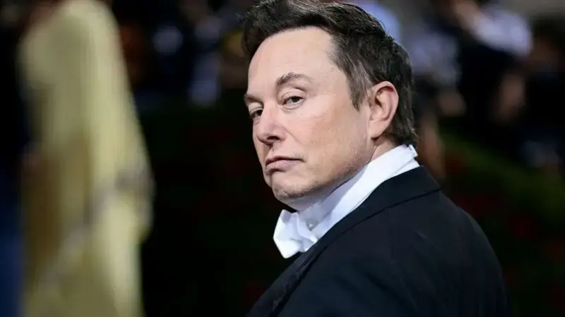 Exclusive audio: Musk talks potential Twitter bankruptcy, return to office in meeting