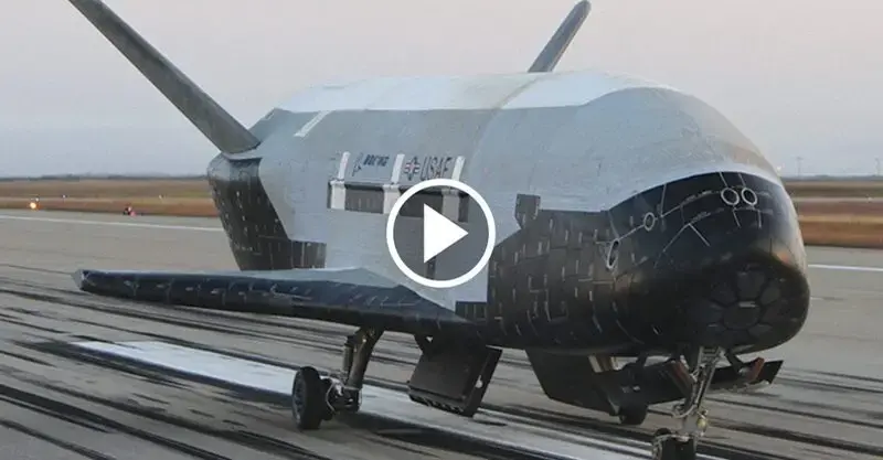 Video: On Nov. 12,2022 Unmanned, solar-powered US space plane back after 908 days