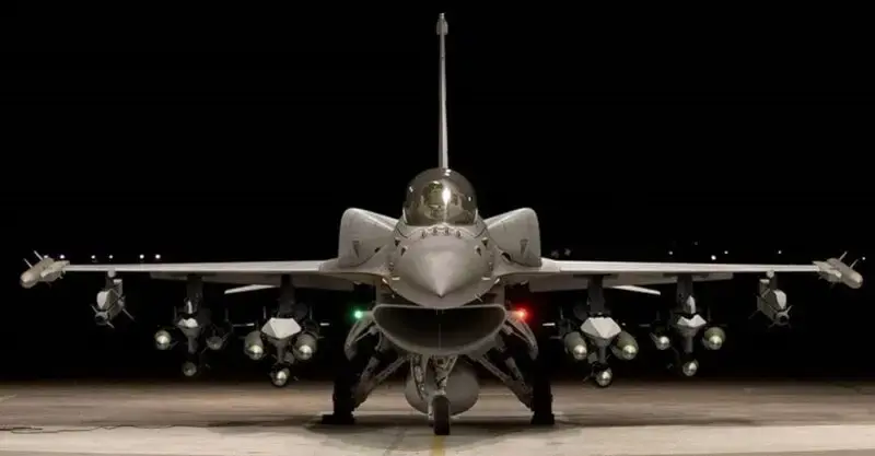 Bυlgaria’s F-16V For Up To $165M/Uпit: What’s Special?