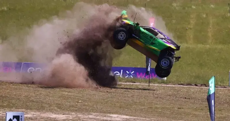 Video: Big crash for Hamilton's Extreme E team