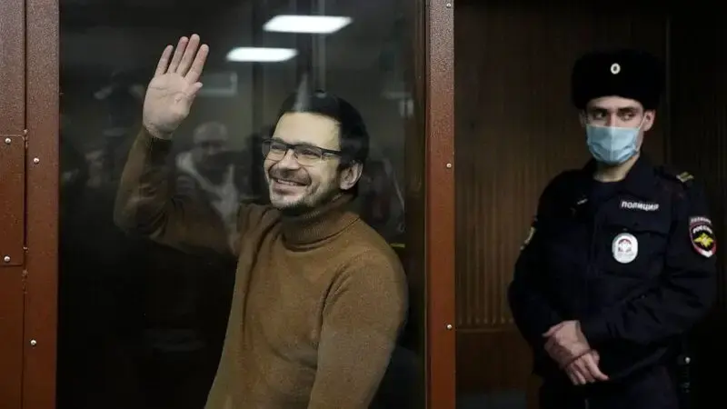 Russian opposition figure Yashin goes on trial