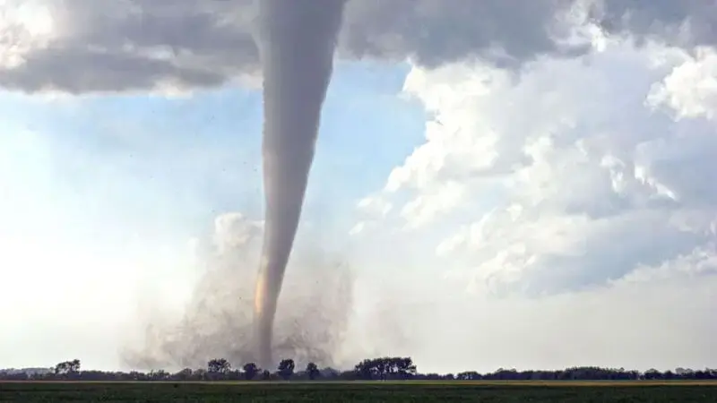 Tornadoes threaten multiple states in the South: Latest forecast