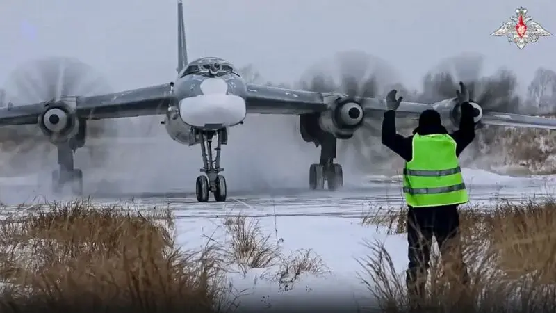 Russian, Chinese bombers fly joint patrols over Pacific