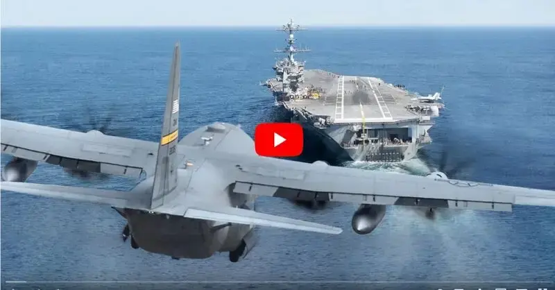 Awesome and Wonderful: the US Landed the Largest Plane on an Aircraft Carrier at Sea