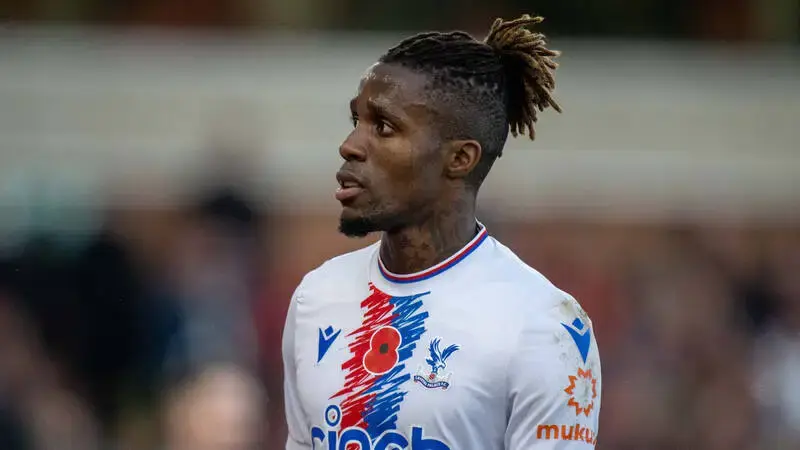 French clubs eyeing Wilfried Zaha on free transfer