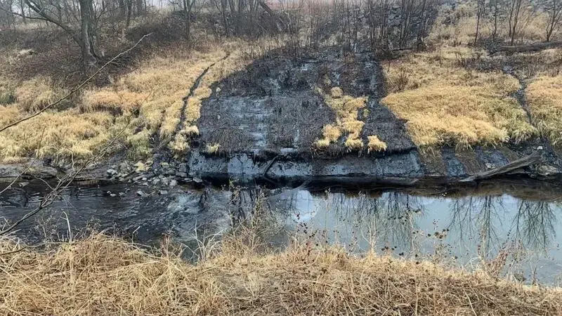 Keystone Pipeline oil spill investigators search for cause of Kansas rupture