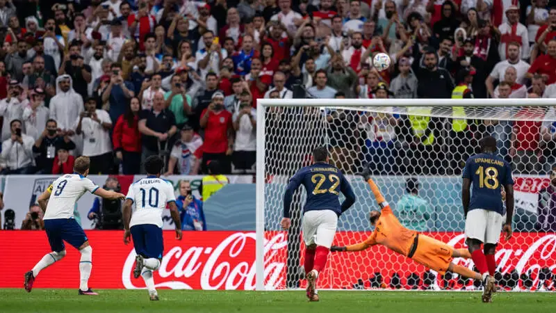 Hugo Lloris reveals message to Harry Kane after World Cup penalty heartbreak