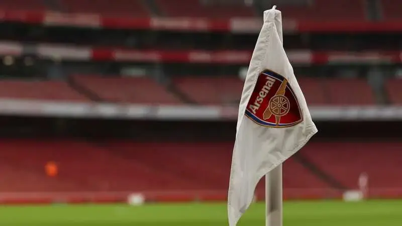 Arsenal player returns to training after life threatening injury